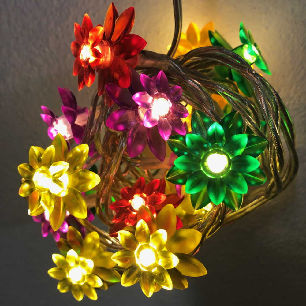 Světelný řetěz 20 led květy barevné 1,85 m do zásuvky